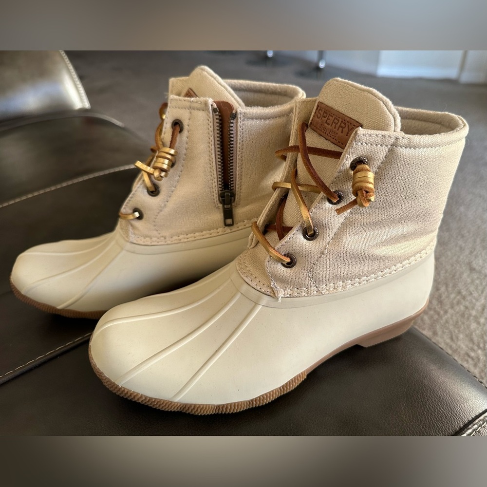 Brand new Sperry Top-sider ☔️ rain/snow boots 👢